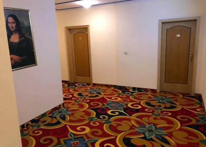 Eulenspiegel - Erlebnishotel In فندق ريزا